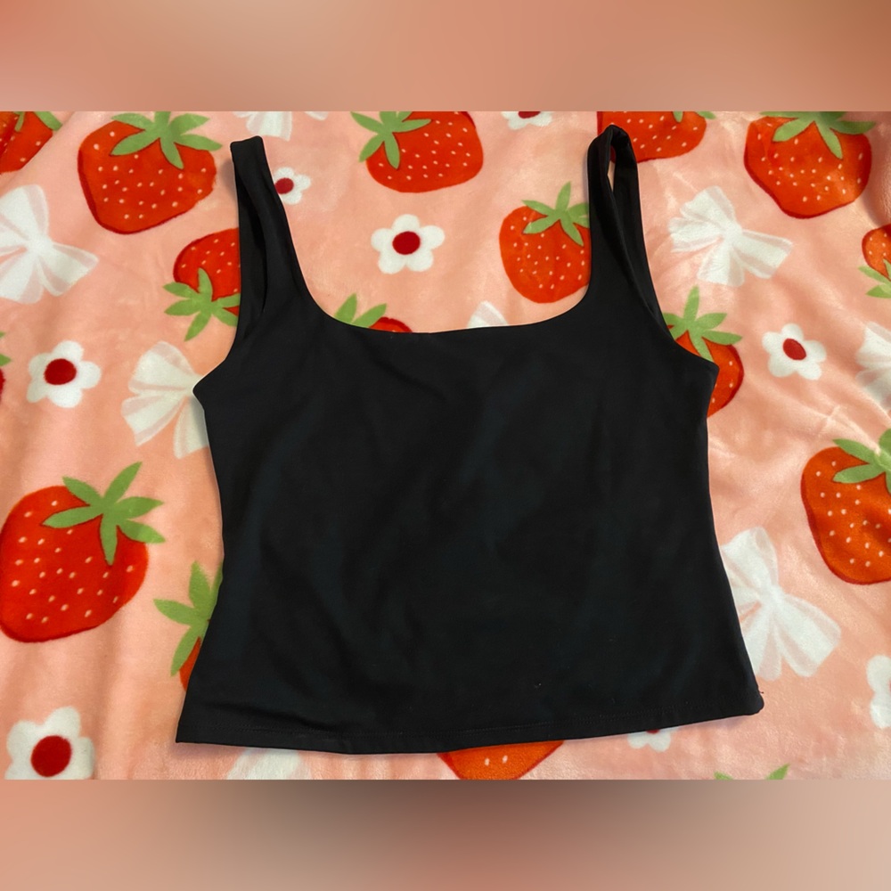 Garage Black Backless Tank